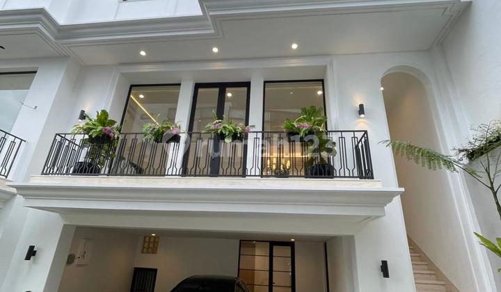 Dijual Brand New Rumah Mewah SHM di Radio Dalam