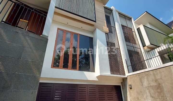 Forsale Rumah Tropical Modern Kawasan Tenang dan Asri