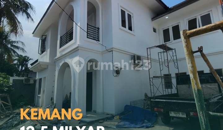 Ready!! Rumah Mewah Lingkungan Tenang Bebas Banjir di Kemang