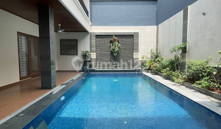 For Sale Brand New Classic Modern Luxury House in Lebak Bulus For Sale Brand New Classic Modern Luxury House in Lebak Bulus