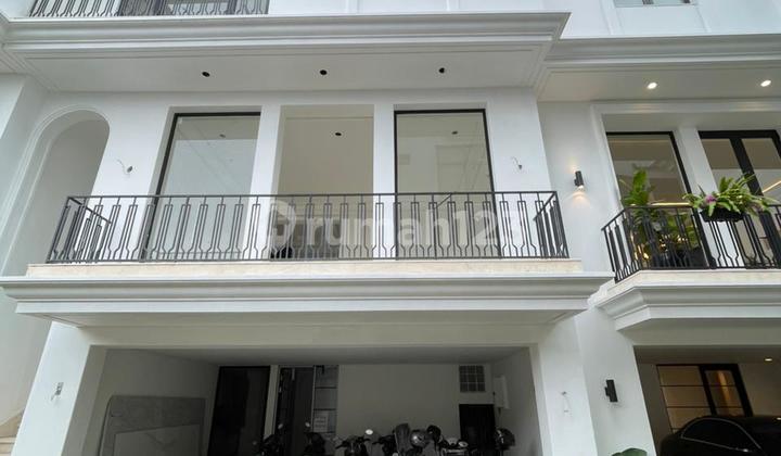 Di Jual Rumah Mewah Baru di Radio Dalam SHM