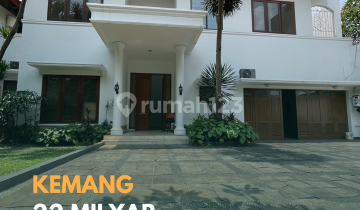 Dijual Rumah Mewah Area Prime Bebas Banjir di Kemang