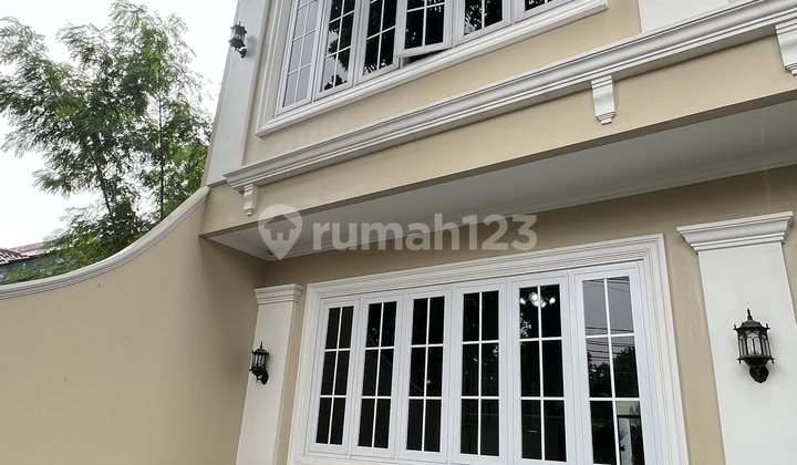 Dijual Rumah American Style Luxury di Jagakarsa