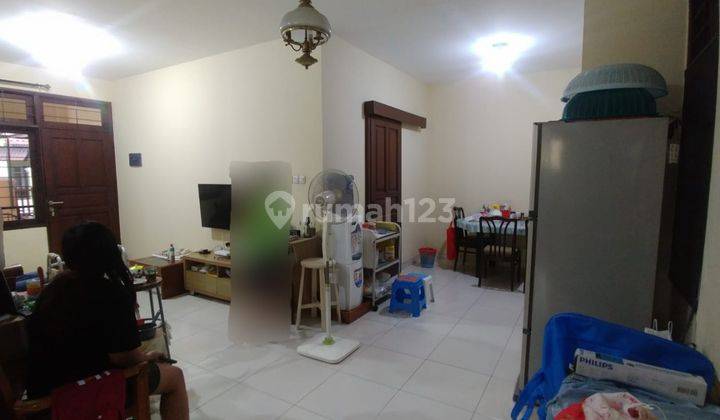 RUMAH HOMEY DI RAFFLES HILLS CIBUBUR, HANYA 900 METER EXIT TOL CIBUBUR, HARGA TERBAIK 2