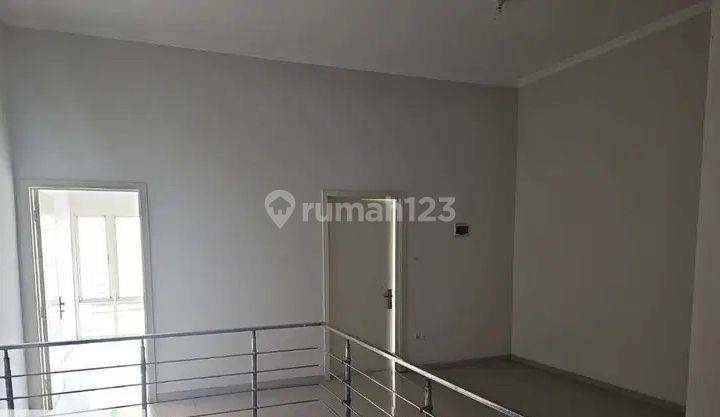 Rumah Nyaman di  Tenggilis Mejoyo Surabaya, harga terbaik 2