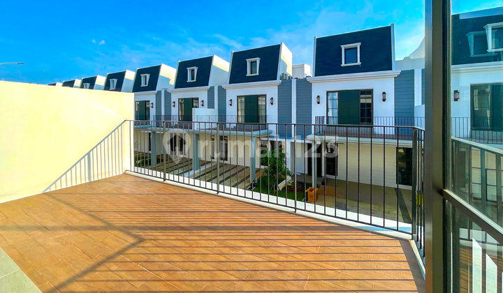 Rumah Maison De Wisteria, Cluster Baldwin, Metland Cakung, Siap Huni, Lokasi Strategis, Dekat Kelapa Gading