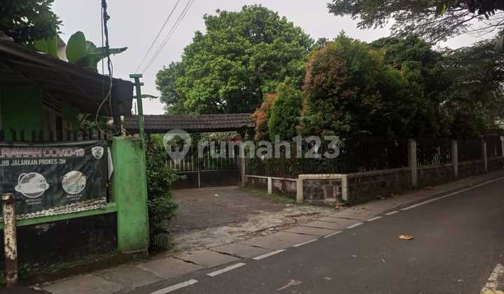 Classic House with Large Land in Lebak Bulus Cilandak