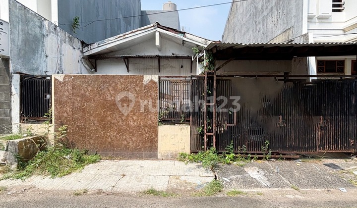 RUMAH HITUNG TANAH PONDOK INDAH (BELAKANG MALL PIM), JAKARTA SELATAN