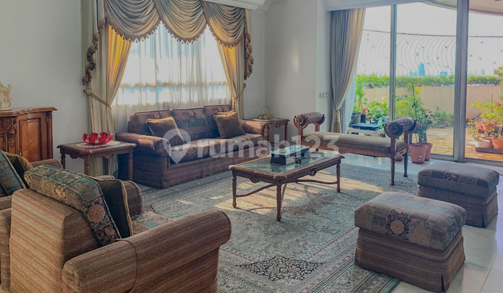 Penthouse Apartemen Mewah di Permata Hijau dekat Kebayoran Baru 