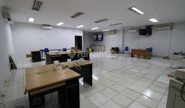 GEDUNG KANTOR & GUDANG DI BIZPARK 1 PULOGADUNG YANG STRATEGIS, HARGA TERBAIK 1