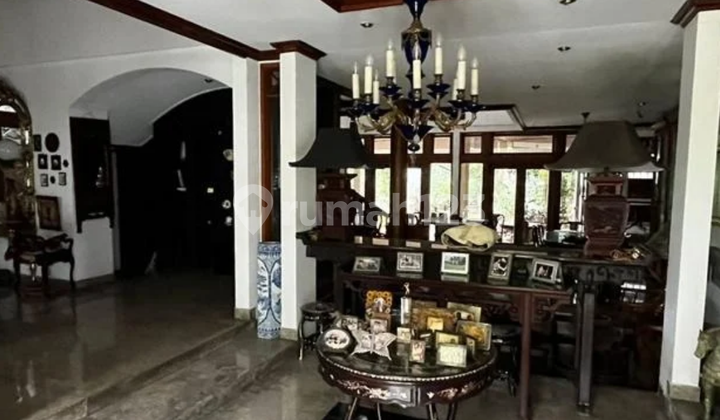 Dijual Rumah Bagus SHM, dan Siap Huni di Kawasan Elit Senayan 2