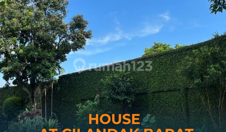Disewakan & di Jual Rumah Minimalis Modern di Cilandak