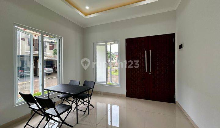 Rumah Hoek Minimalis Modern di Pusat West Bsd City 2