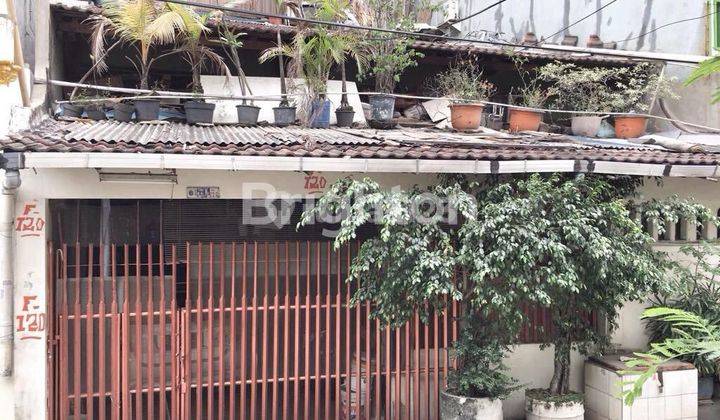 RUMAH JELAMBAR 1,5, LANTAI LOKASI STRATEGIS ROW JALAN 2MOBIL JAKARTA BARAT 2