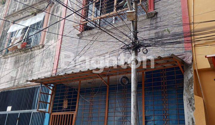 RUMAH 3LANTAI JELAMBAR SIAP HUNI GROGOL PETAMBURAN JAKARTA BARAT 1