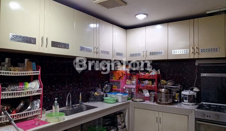 RUMAH MEWAH SIAP HUNI DIKOMPLEK DUTAMAS GROGOL PETAMBURAN JAKARTA BARAT  2