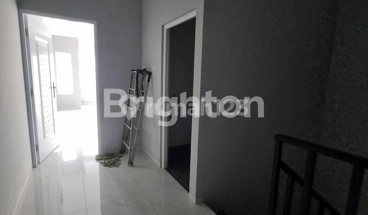 New 3-story house ready to occupy 2