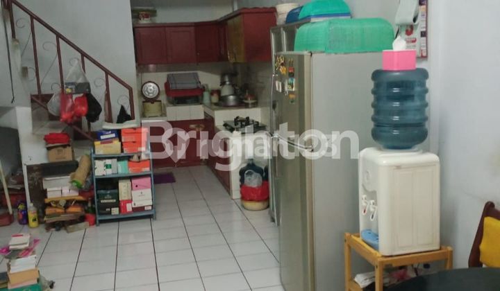 RUMAH MENARIK DIJELAMBAR GROGOL PETAMBURAN JAKARTA BARAT  2