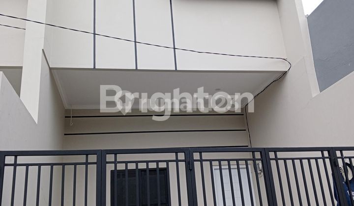 JELAMBAR NEW 3-STORY HOUSE strategic location West Jakarta