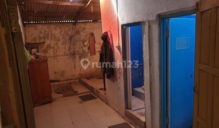 Rumah dan Kios di Jl. Ki Gede Mayaguna, Cirebon 2