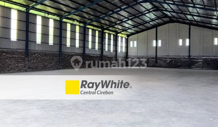 Good Loading Dock Warehouse Ready to Use in Cibolerang, Majalengka, West Java. Good Loading Dock Warehouse Ready to Use in Cibolerang, Majalengka, West Java.