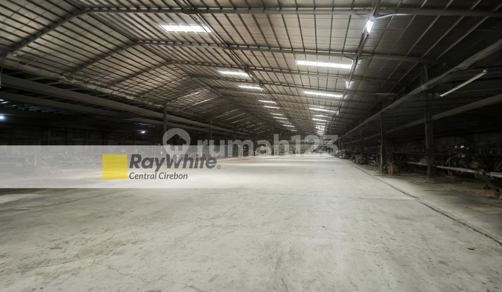 Large and Great Strategic Warehouse for Industry in Tegal, Central Java Large and Great Strategic Warehouse for Industry in Tegal, Central Java