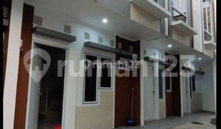 Rumah 2 Lantai Dekat Ke Unj & Rs Persahabatan Jakarta Timur 2