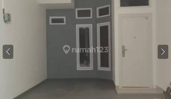 Rumah 2 Lantai Modern Harga Murah Dekat Pintu Tol Jatinegara 2