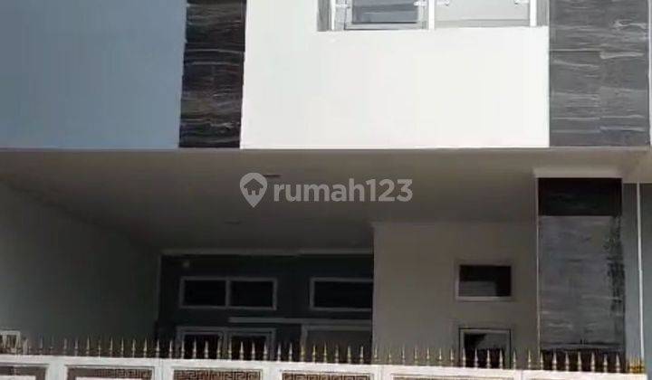 Rumah 2 Lantai Akses 3 Mobil Siap Huni Di Pisangan Baru 2