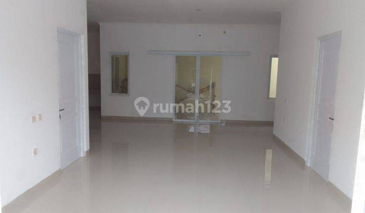 Rumah 2 Lantai Bagus Unfurnished SHM di Ciperna, Cirebon 2