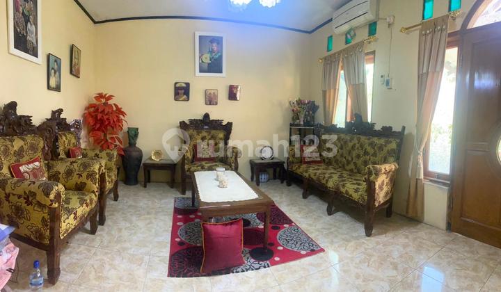 Jual Rumah dengan Halaman Luas di Tengah Kota Cirebon 2