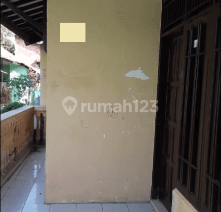 Rumah Bagus Unfurnished SHM di Kertawinangun, Cirebon 2