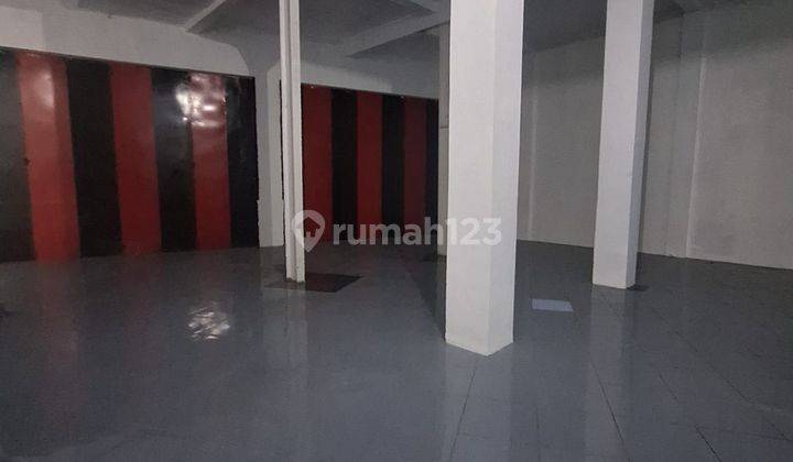 Rumah 3 Lantai Bagus SHM di Cigasong, Majalengka 2