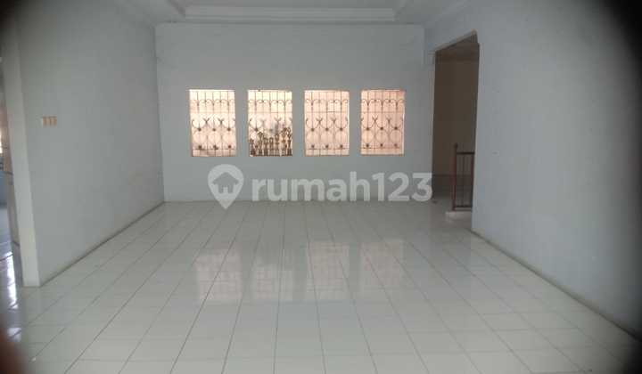 Jual Rumah dan Toko 2 Lantai dengan Bentuk Tanah Letter L di Argasunya, Cirebon Jual Rumah dan Toko 2 Lantai dengan Bentuk Tanah Letter L di Argasunya, Cirebon