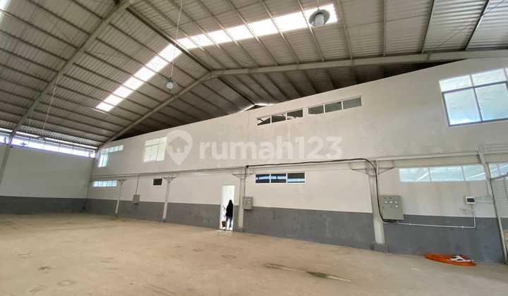 For Sale and Warehouse for Rent in Bantarwaru, Indramayu