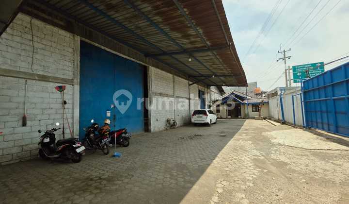 Warehouse for Rent Ready to Use on Mainroad Plumbon, Cirebon Warehouse for Rent Ready to Use on Mainroad Plumbon, Cirebon