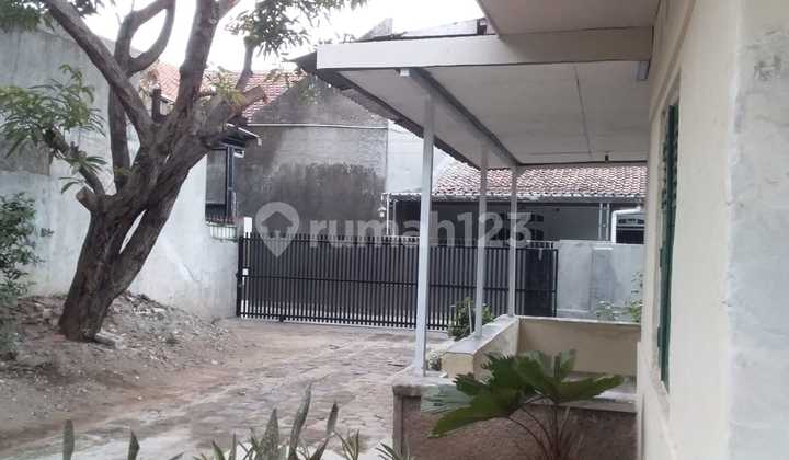 Jual Tanah Bonus Bangunan Rumah SHM di Tengah Kota Cirebon  2