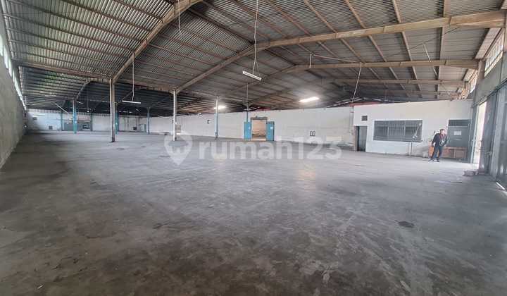 Warehouse for Rent in the Mohamad Toha Area, Bandung