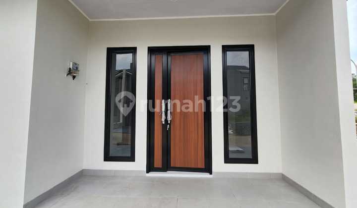 Rumah New Brand Posisi Hoek di Deltamas Cikarang 2