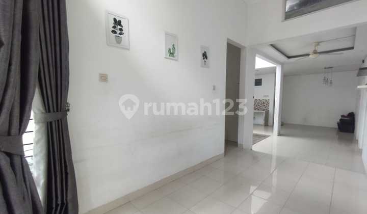 Rumah Hoek di Bukit Cimanggu City Greenland Residence Kota Bogor Dekat Akses Jalan Tol 2