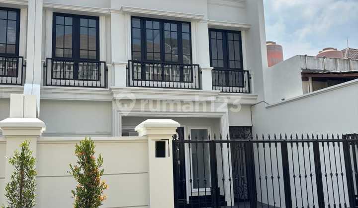 Brand New Luxurious American Classic Style House in Cempaka Putih Tengah, Central Jakarta, Strategic Location in the Middle of DKI Jakarta City