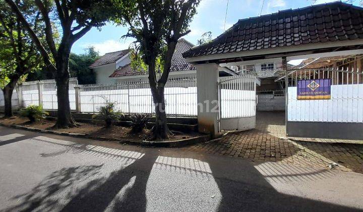 Rumah Tua Terawat Dekat Kebun Raya Bogor Di Komplek Taman Kencana 1