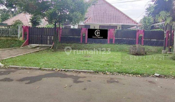 Rumah Luas Model Belanda Di Taman Kencana Kota Bogor 1