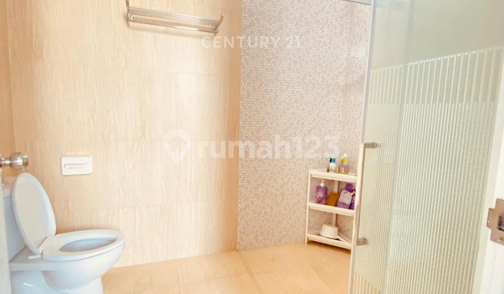 kamar mandi rumah siap huni dekat akses