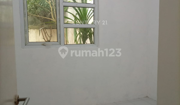 Ready-to-Occupy House in Metro Residence Sentul Cibinong Bogor Housing Complex 2