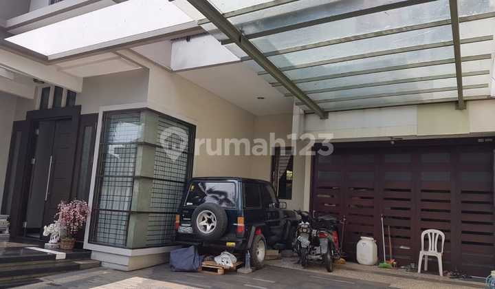 Luxurious Ready-to-Occupy House in Plumpang, North Jakarta Near Toll Road Access 2