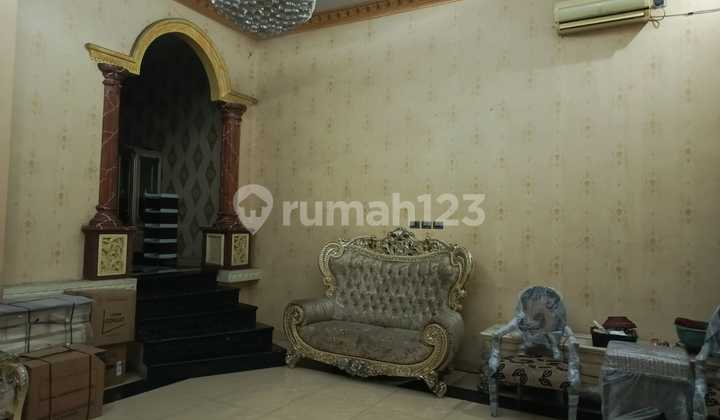 Luxury Fully Furnished House in Gading Griya Lestari, North Jakarta Near Kelapa Gading 2
