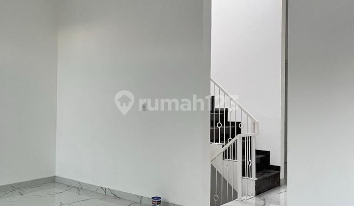 Rumah Full Renovasi Siap Huni Di Janur Asri Kelapa Gading Jakarta 2