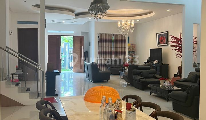 New Luxury Ready-to-Live Furnished House in Baranangsiang Indah, Bogor City, Near Toll Access New Luxury Ready-to-Live Furnished House in Baranangsiang Indah, Bogor City, Near Toll Access