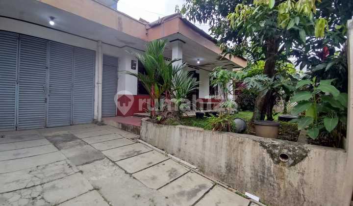 Strategic House Near Bogor City Square or Bogor Station Behind Bogor Mayor's Office Strategic House Near Bogor City Square or Bogor Station Behind Bogor Mayor's Office